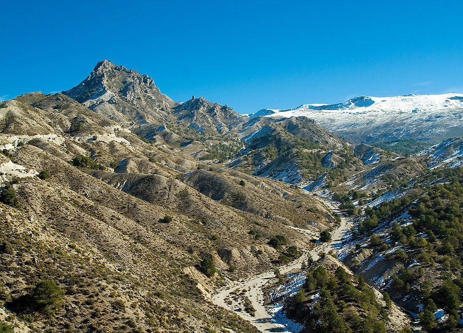 https://cdn.dipgra.es/my-media-files-bucket/images/2201406arenales-trevenque0.2e16d0ba.fill-1250x900-c100.jpg