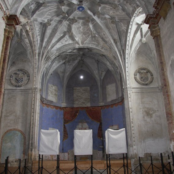 Baza_Monasterio de San Jerónimo 2